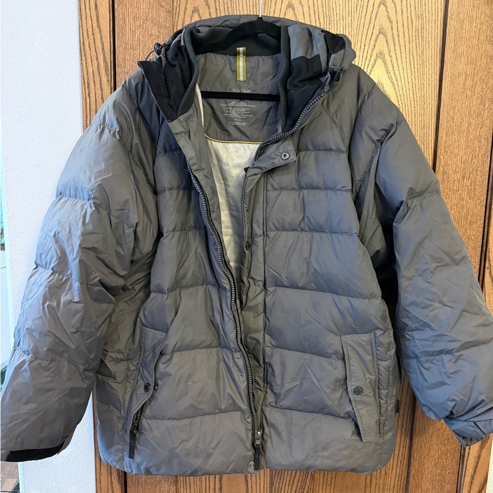 Calvin Klein Men's Gray Hooded Quilted Puffer Jacket